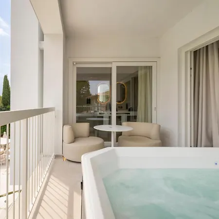 Hi - Lakeview Pool Hotel Sirmione