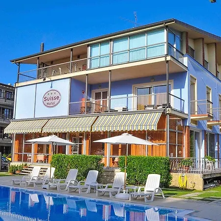 Hi - Lakeview Pool Hotel