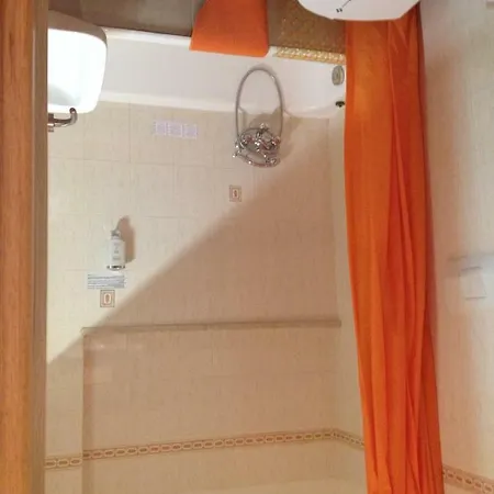 Hi - Lakeview Pool Hotel Sirmione